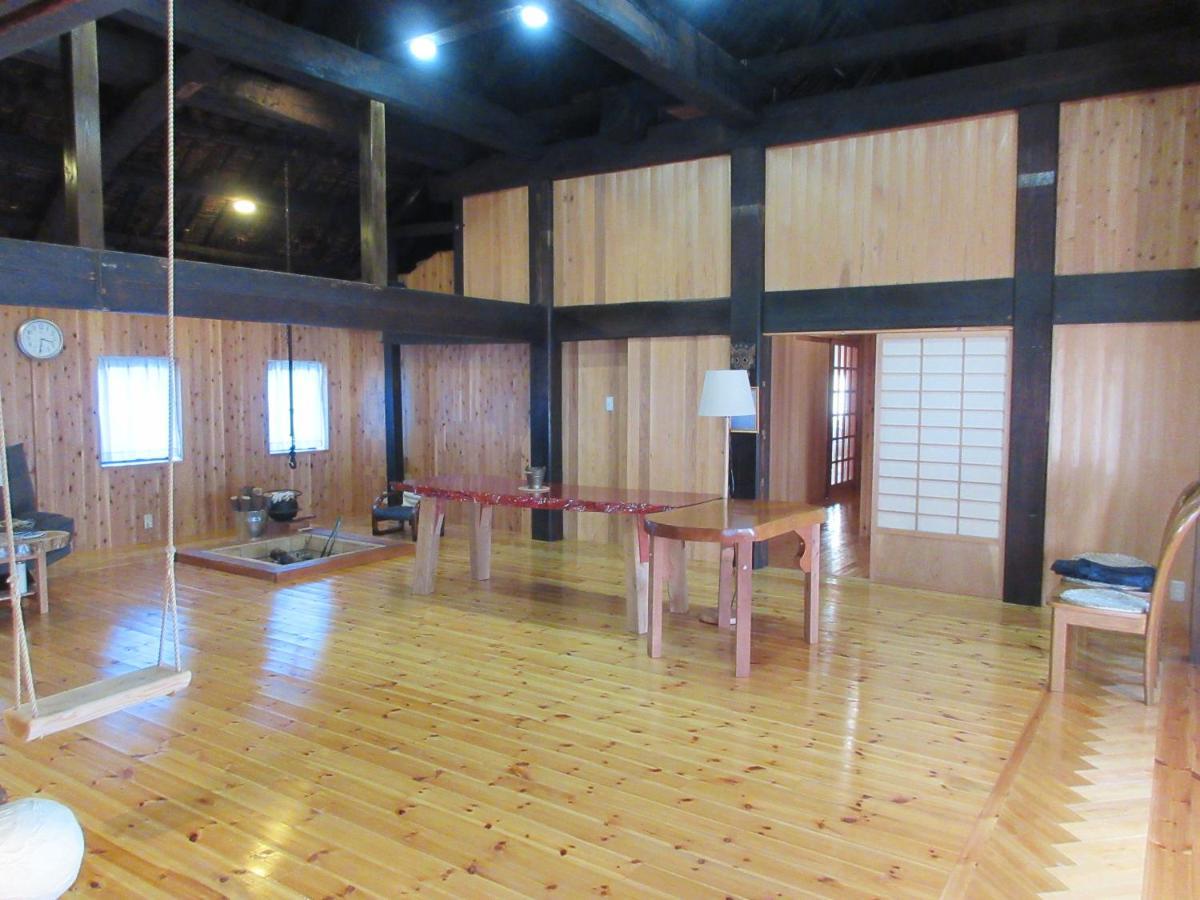 民泊くま - 絵画と音楽の宿 Inawashiro Extérieur photo